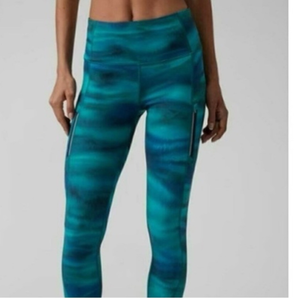 guc Athleta rwinier printed tight brilliance cool Teal Leggings - Size XS - Picture 4 of 12